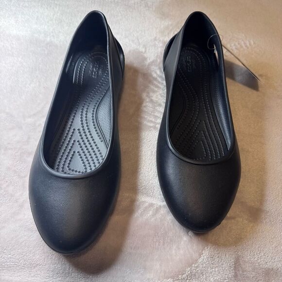 Crocs Women’s Laura Black Ballet Flat Size 10 NWT Comfy Classic Round Toe - Picture 3 of 7